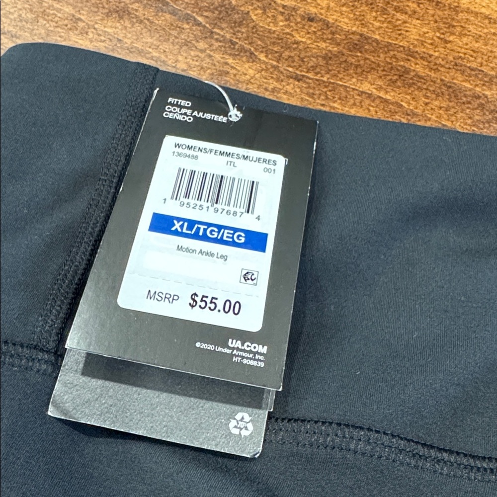 Women’s Under Armour Black Leggings - Picture 4 of 8